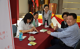 中国公益组织首次赴泰北为华人华侨义诊